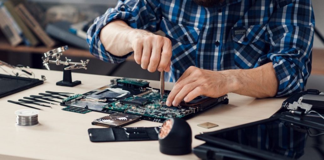 MacBook repair services