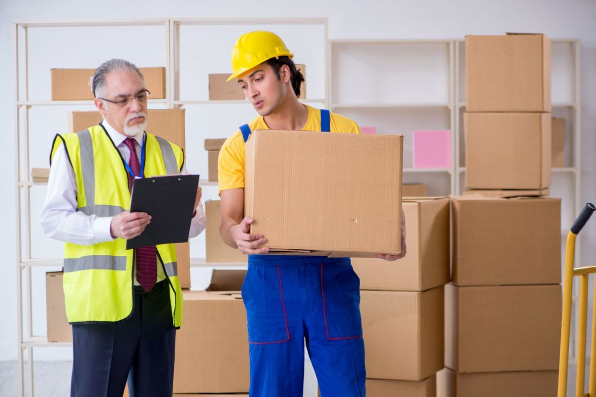 Packers and Movers SEO Illustration
